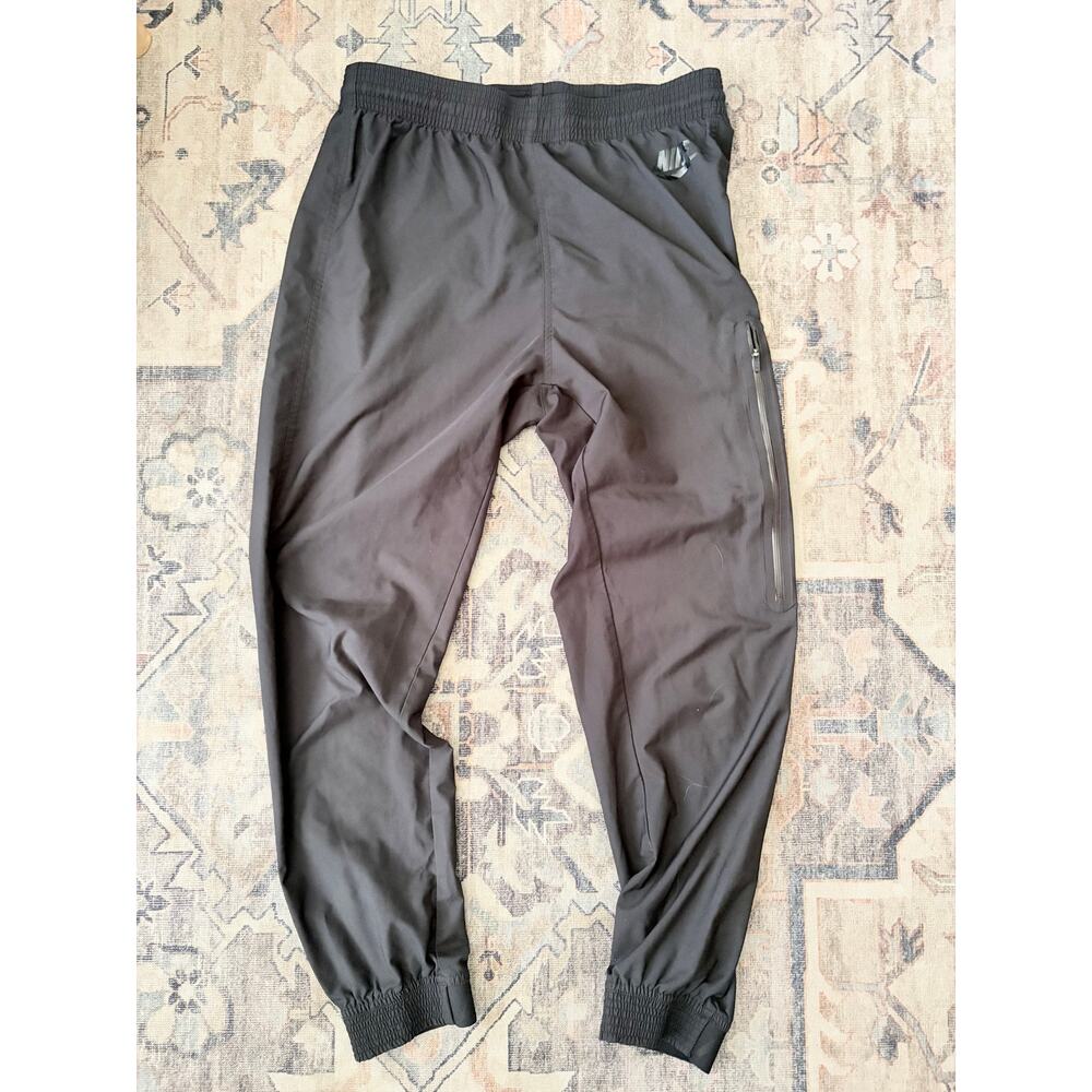Nike Tech Woven Jogger Pants Mens Medium Black Zip Pocket Athletic Joggers